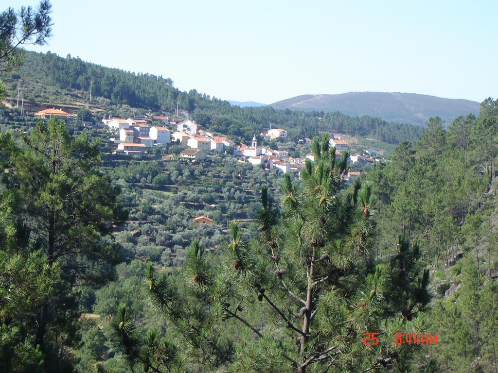Casa Do Adro - Serra Da Estrela Cortes do Meio Exterior photo